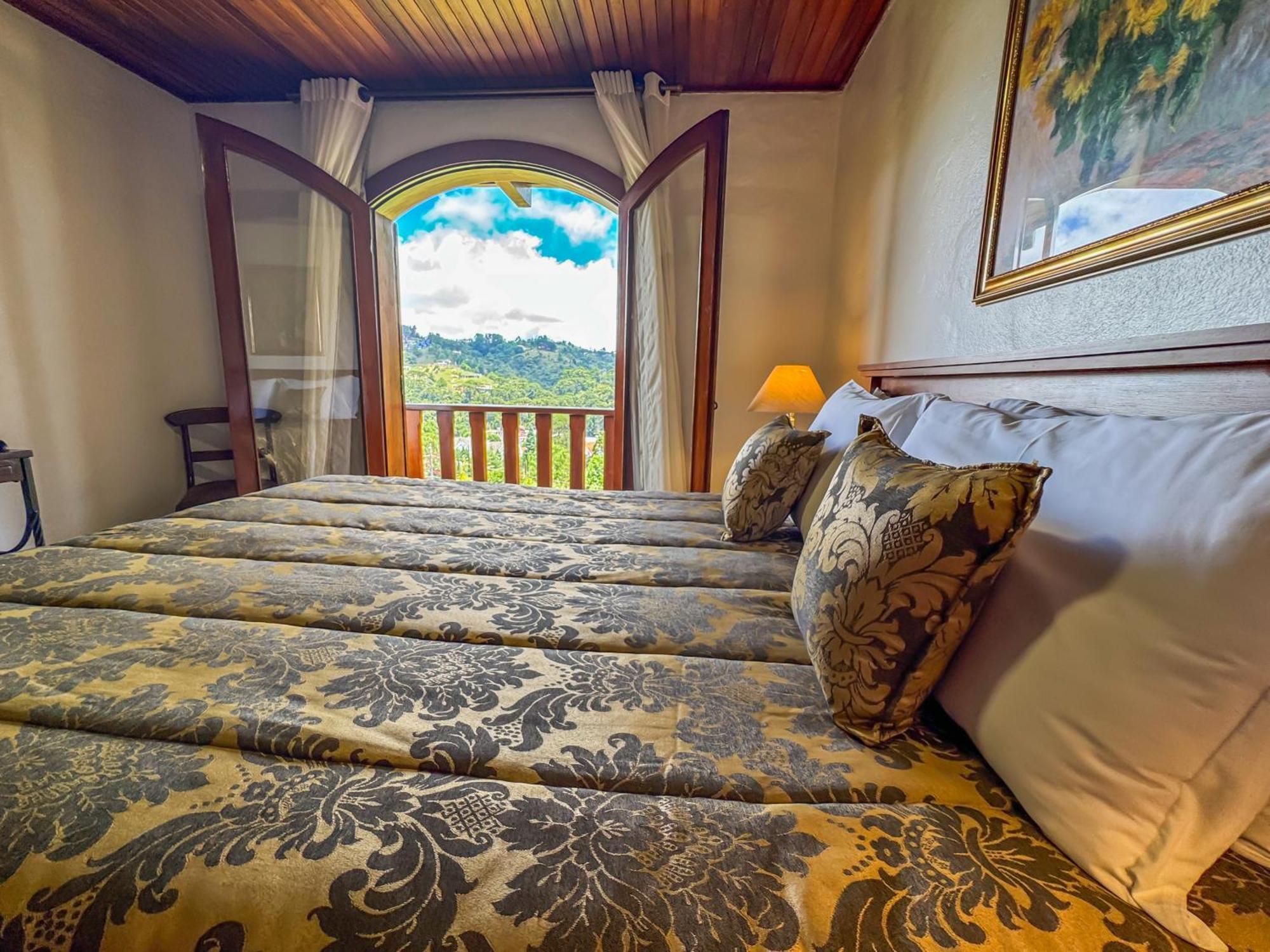 Mansao Nacional Inn Кампус-ду-Жордау Экстерьер фото