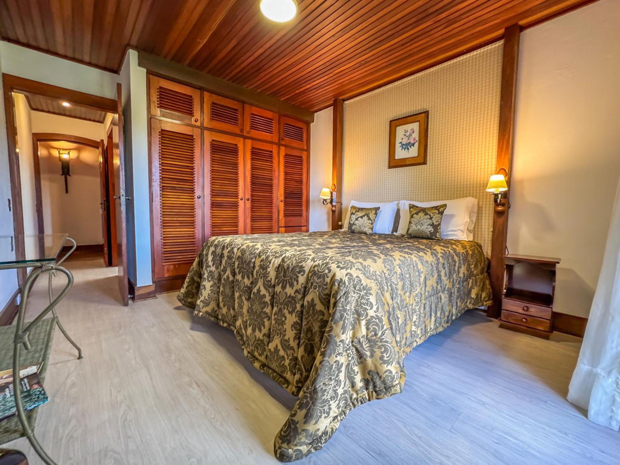 Mansao Nacional Inn Кампус-ду-Жордау Экстерьер фото